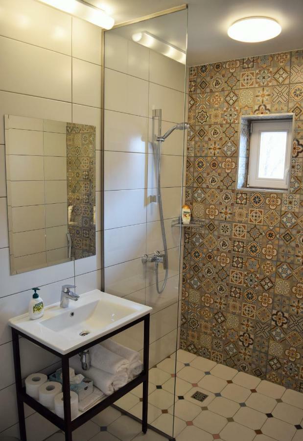 Otepaeae Apartments מראה חיצוני תמונה